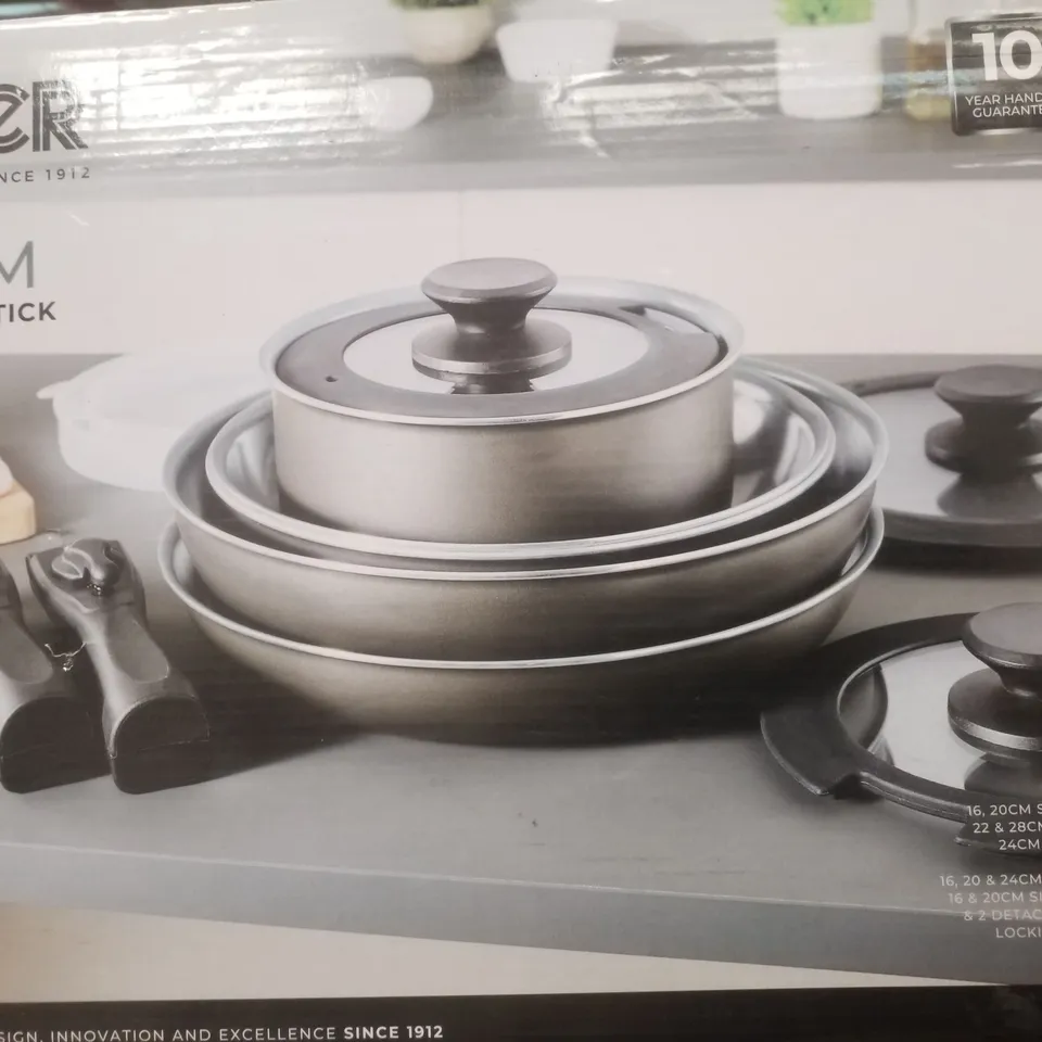 BOXED TOWER FREEDOM 13 PIECE NON-STICK COOKWARE SET