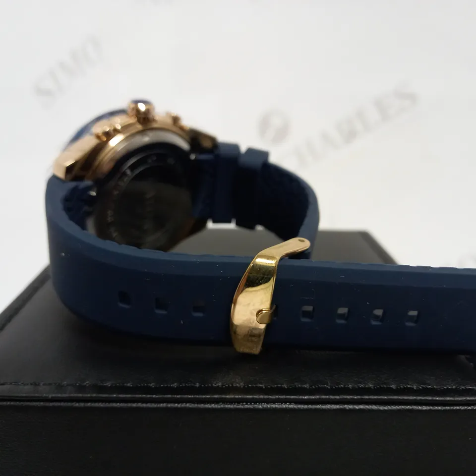 LATOR CALIBRE BLUE DIAL RUBBER STRAP WATCH RRP £500
