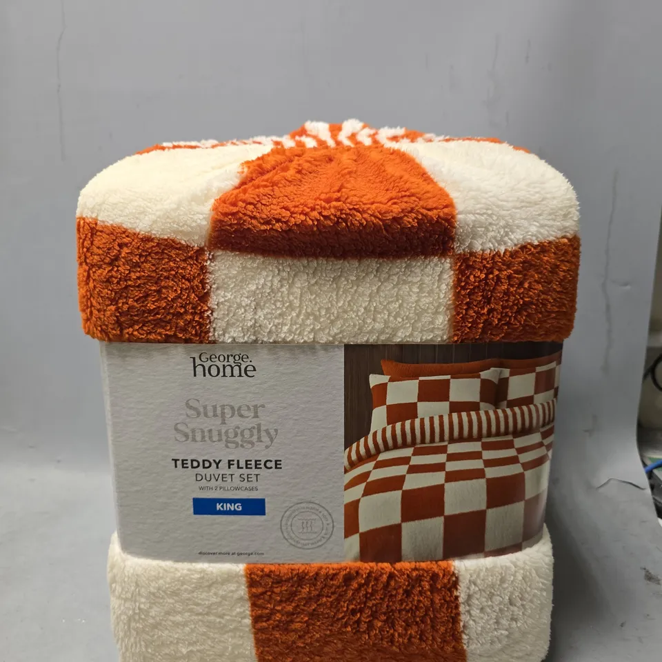 SUPER SNUGGLY TEDDY FLEECE DUVET SET WITH 2 PILLOWCASES - KING