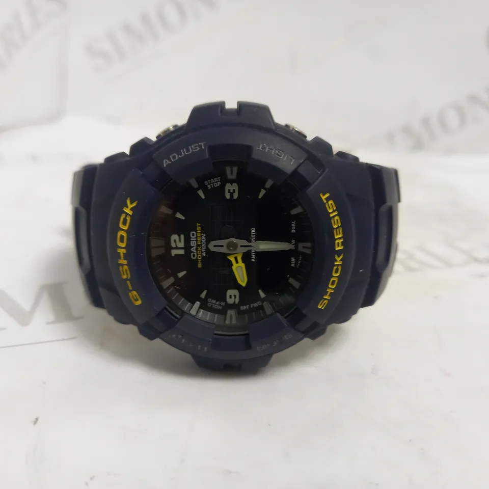 G-SHOCK RUBBER STRAP WATCH