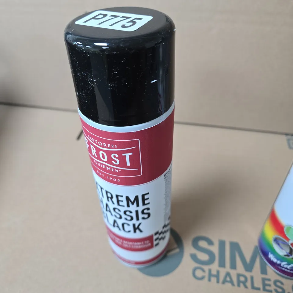 APPROXIMATELY 6 ASSORTED AEROSOLS INCLUDING TETRION EASY SPRAY AND EXTREME CHASSIS BLACK
