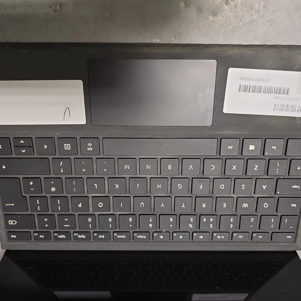 MICROSOFT SURFACE PRO 5 1724
