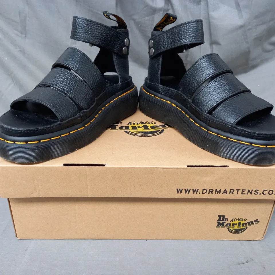 BOXED PAIR OF DR MARTENS CLARISSA II OPEN TOE CHUNKY SANDALS IN BLACK UK SIZE 5