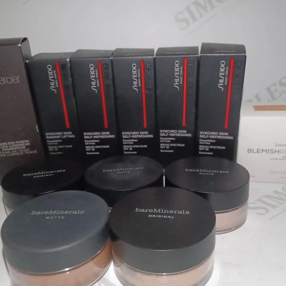 BOX OF APPROX 10 ASSORTED BEAUTY PRODUCTS TO INCLUDE LAURA MERCIER FOUNDATION #GANACHE, BAREMINERALS BLEMISHRESCUE FOUNDATION #TAN NUDE, BAREMINERALS MATTE FOUNDATION #FAIR IVORY, ETC