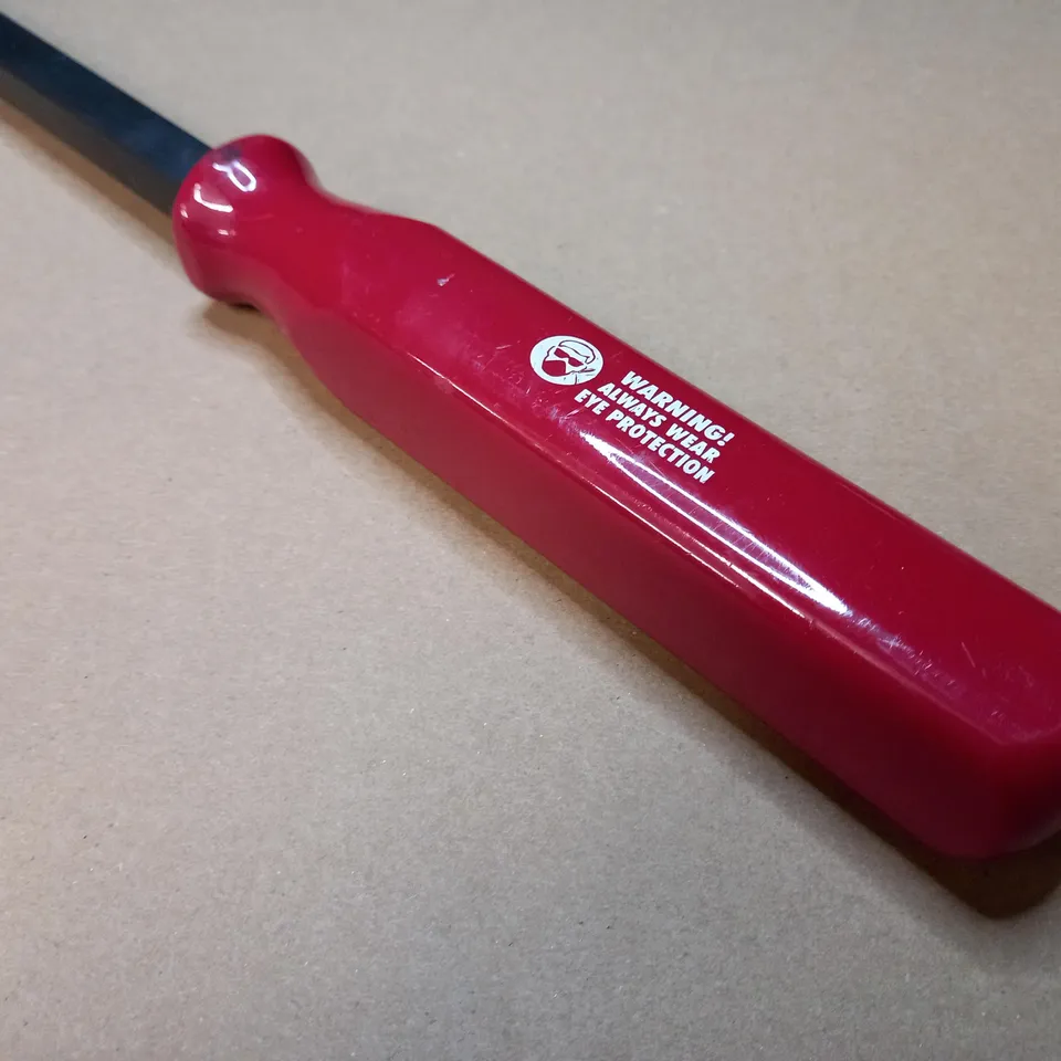 LONG RED HANDLE CROW BAR