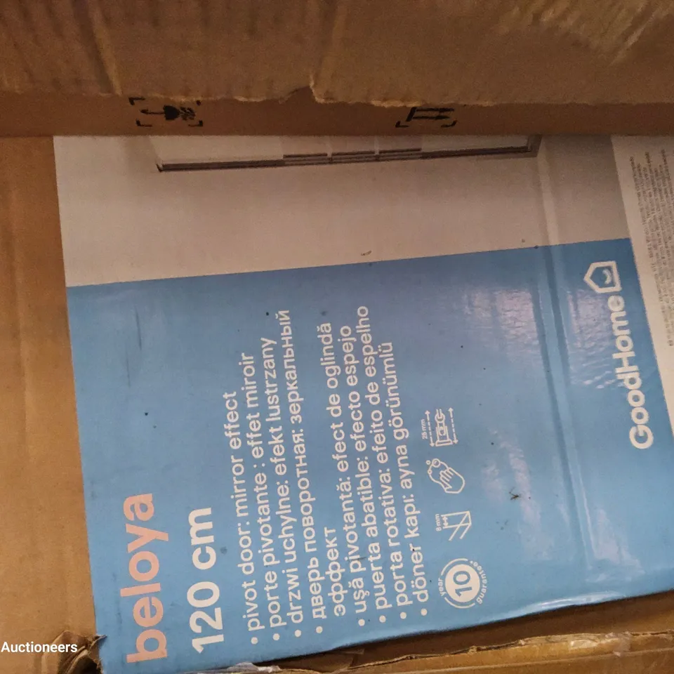 PALLET OF ASSORTED SHOWER SCREENS & SHOWER PANELS