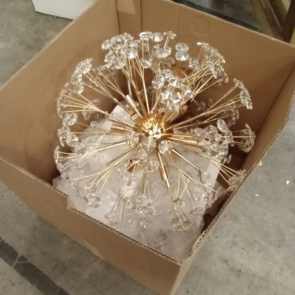 BOXED LUXURIOUS CEILING CHANDELIER LIGHT