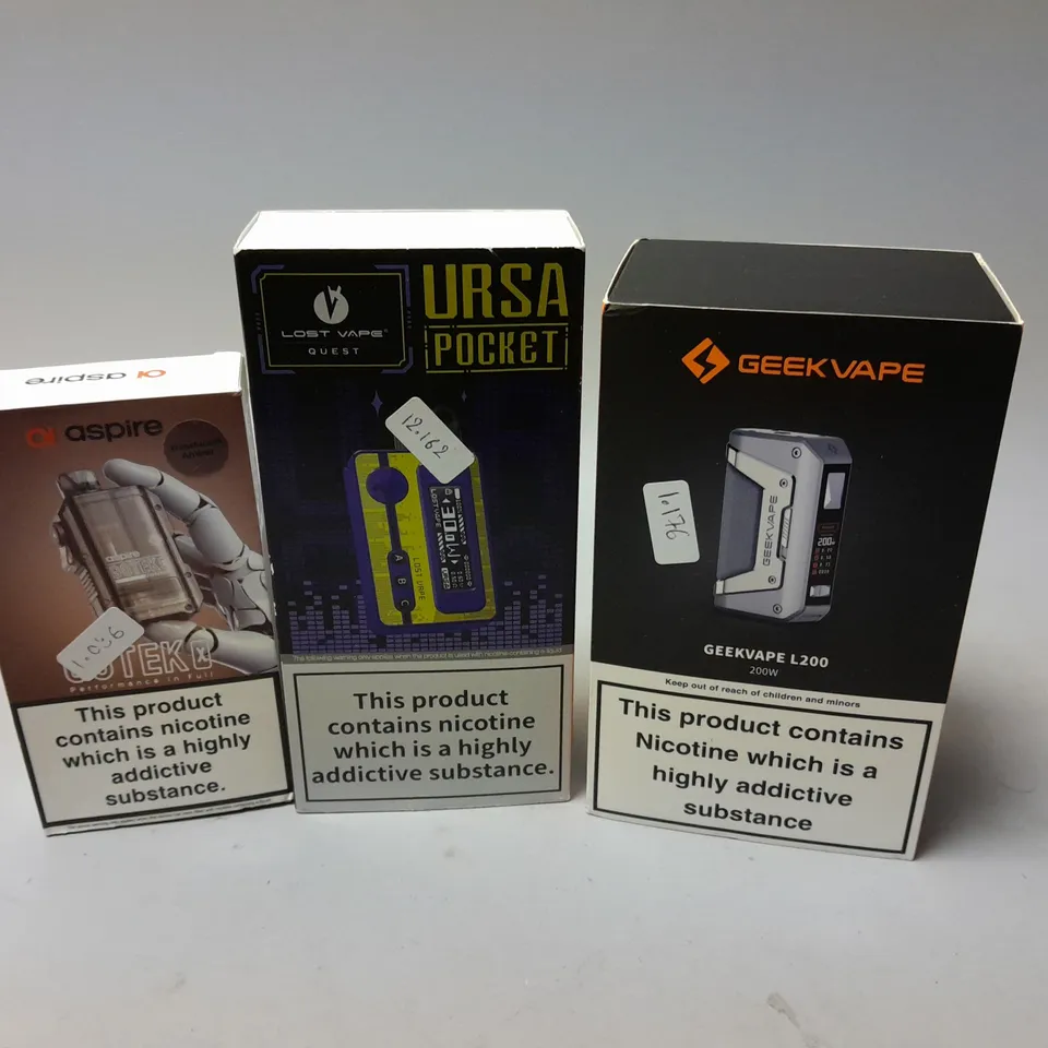 APPROXIMATELY 10 ASSORTED E-CIGS & VAPES TO INCLUDE GEEKVAPE L200, LOST VAPE QUEST URSA POCKET, ASPIRE GOTEK X, ETC