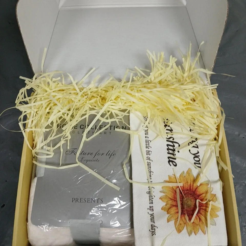 BOXED SUNSHINE GIFT PACK 