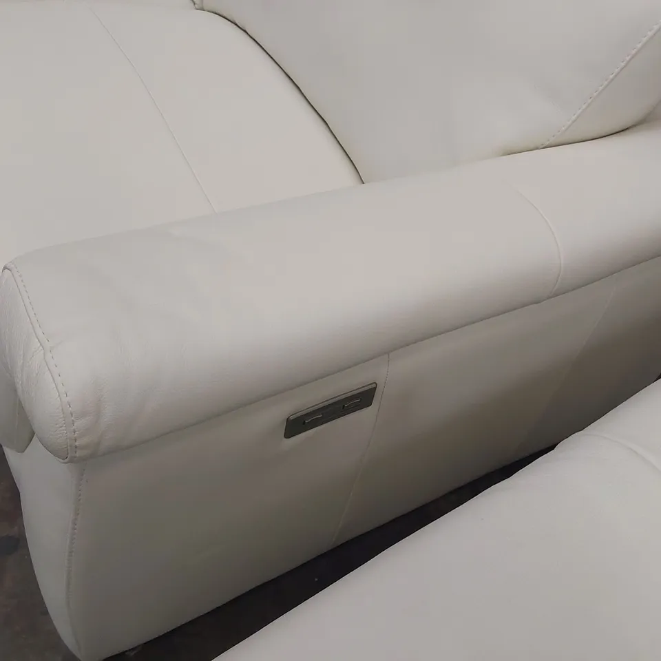 QUALITY ITALIAN DESIGNER POWER RECLINING LOUNGE SUITE COMPRISING THREE SEATER SOFA & PAIR EASY CHAIRS WHITE LEATHER