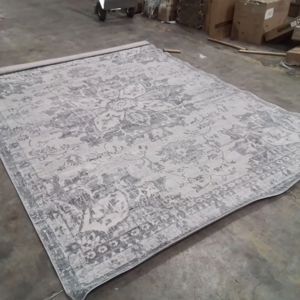 QUALITY DESIGNER AREA RUG - APPROXIMATELY 290X200CM