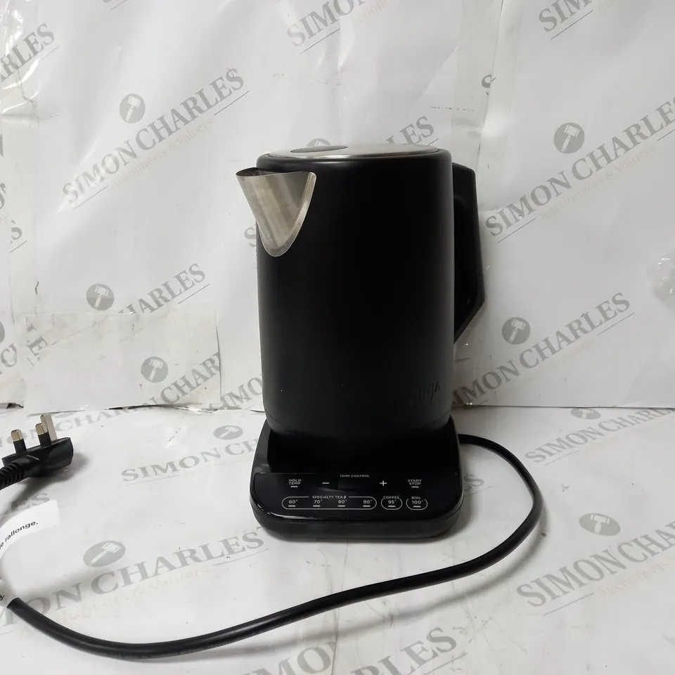 NINJA PERFECT TEMPERATURE KETTLE KT200UK