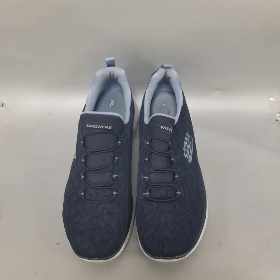 SKECHERS SUMMIT TRAINERS - NAVY BLUE - SIZE 5