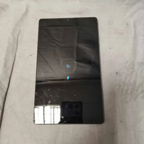 SAMSUNG GALAXY TABLET - SM-T225