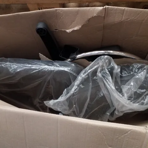 BOXED SOFT WORKSHOP CHAIR DARWIN WITH FOOTREST, 635-815 MM, BLACK FABRIC