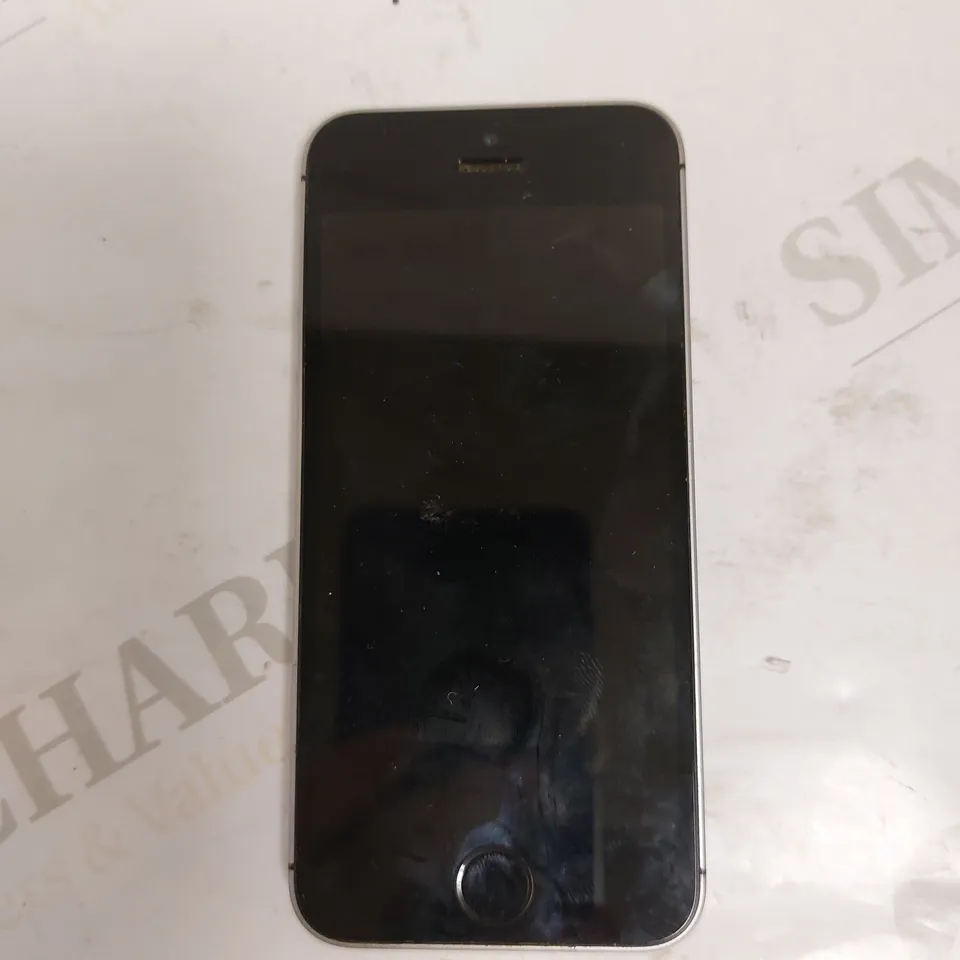 APPLE IPHONE SE (1ST GENERATION) A1723 