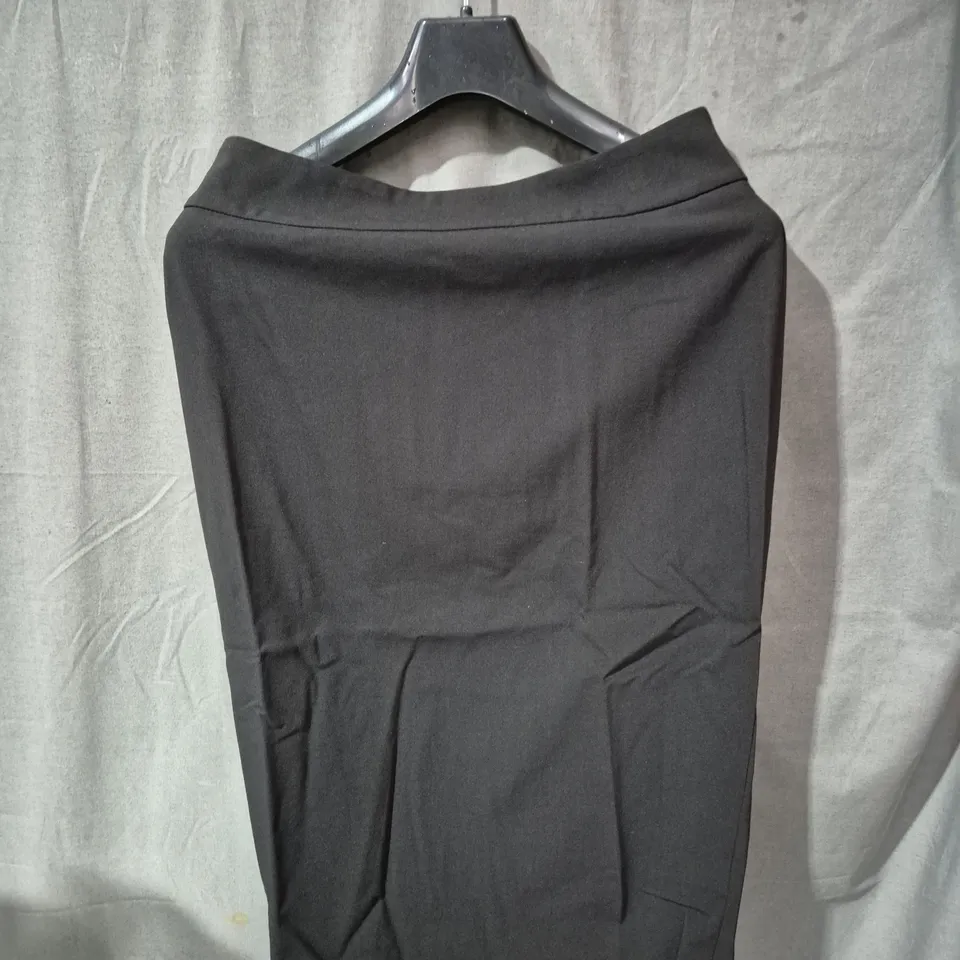 MAGISCULPT BLACK WOMEN'S SKIRT – ELASTIC BACK WAIST, SIZE UNVERIFIED