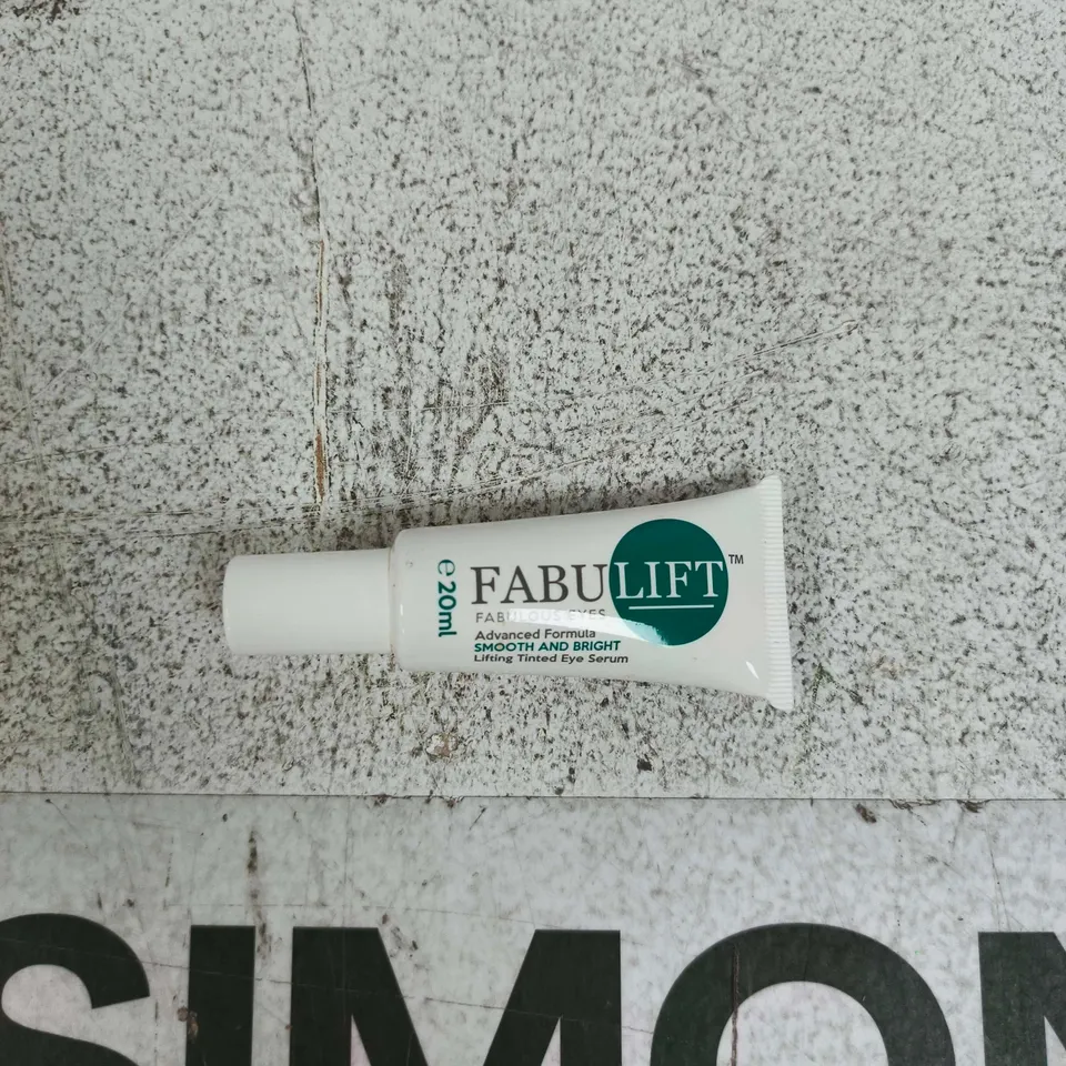 FABULIFT ADVANCED FORMULA SMOOTH & BRIGHT LIFTING TINTED EYE SERUM 20ML