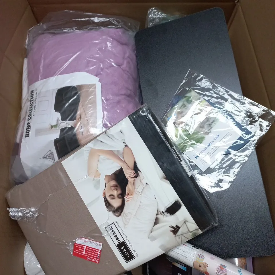 APPROXIMATELY 15 ASSORTED HOUSEHOLD PRODUCTS TO INCLUDE WRAPPING PAPER , LAMP AND DUVET
