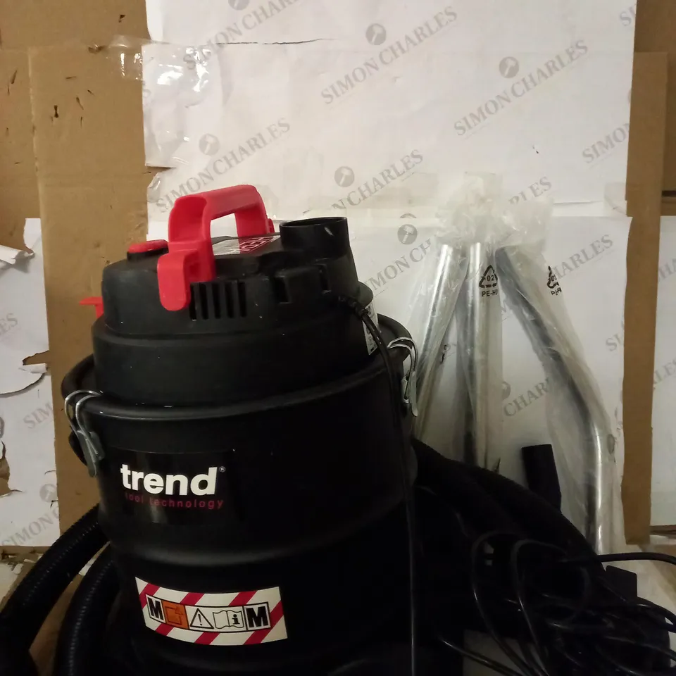 TREND T32 CLASS M VACUUM CLEANER