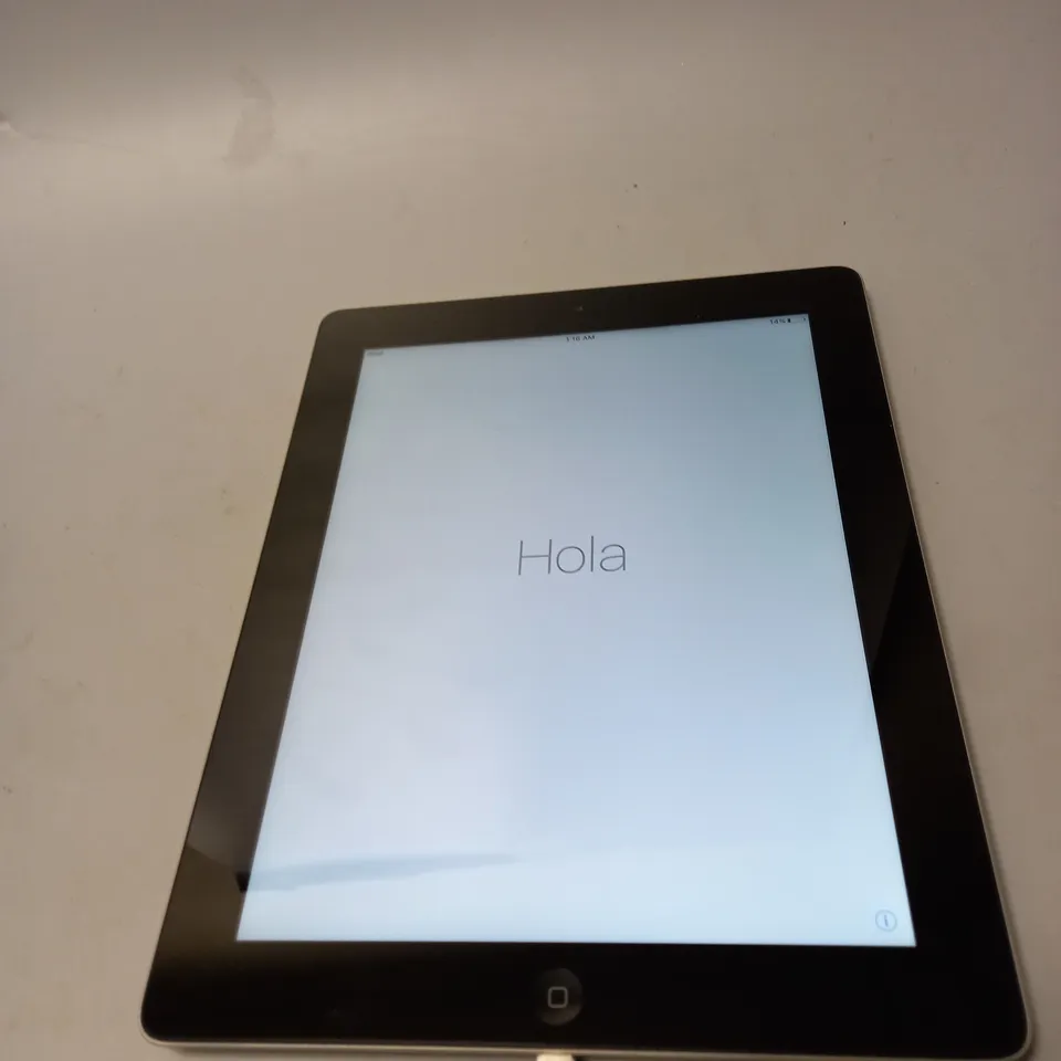 APPLE IPAD A1458 (4TH GEN) TABLET 