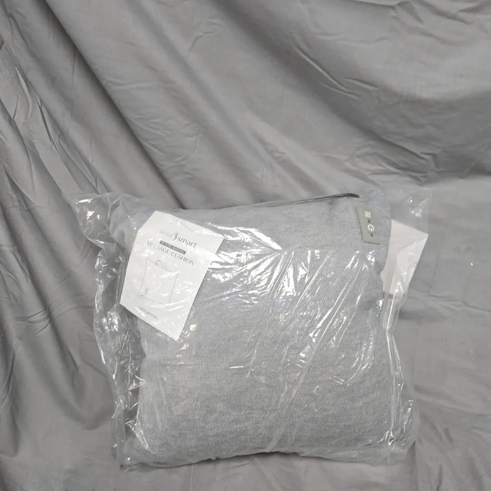 SOULSMART MASSAGE CUSHION WITH HEATING – GREY