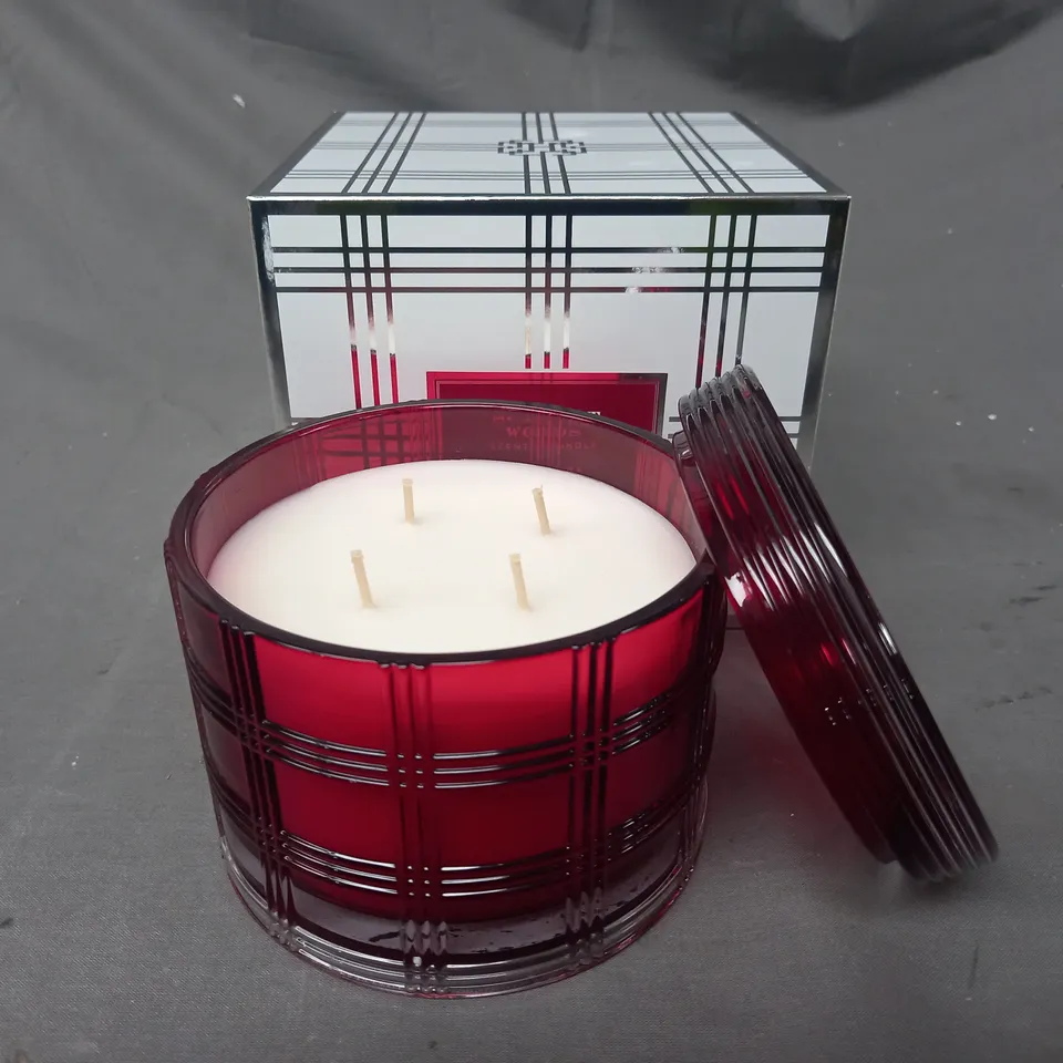 BOXED SLATKIN & CO SCARLET WOODS SCENTED CANDLE