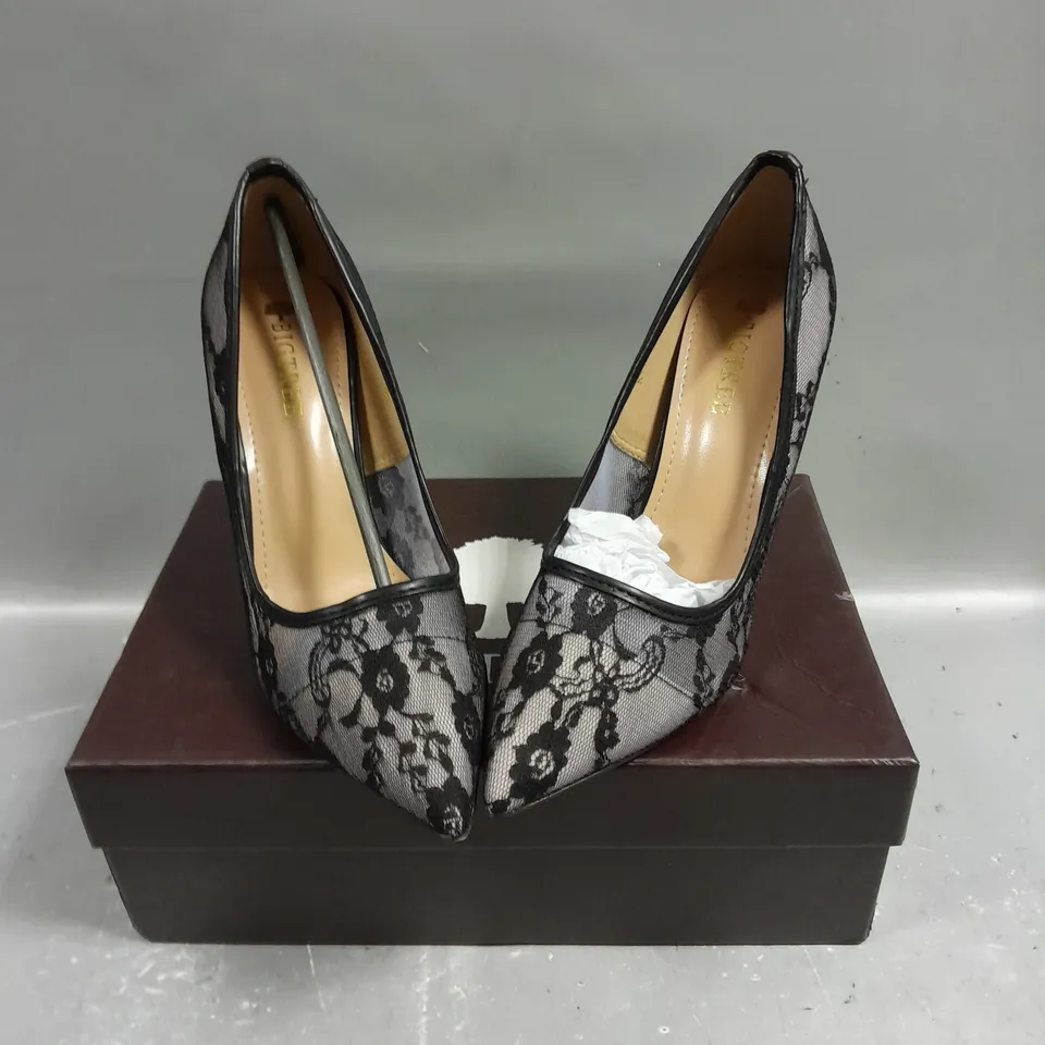BOXED PAIR OF BIG TREE LACE HIGH HEEL SHOES - 5