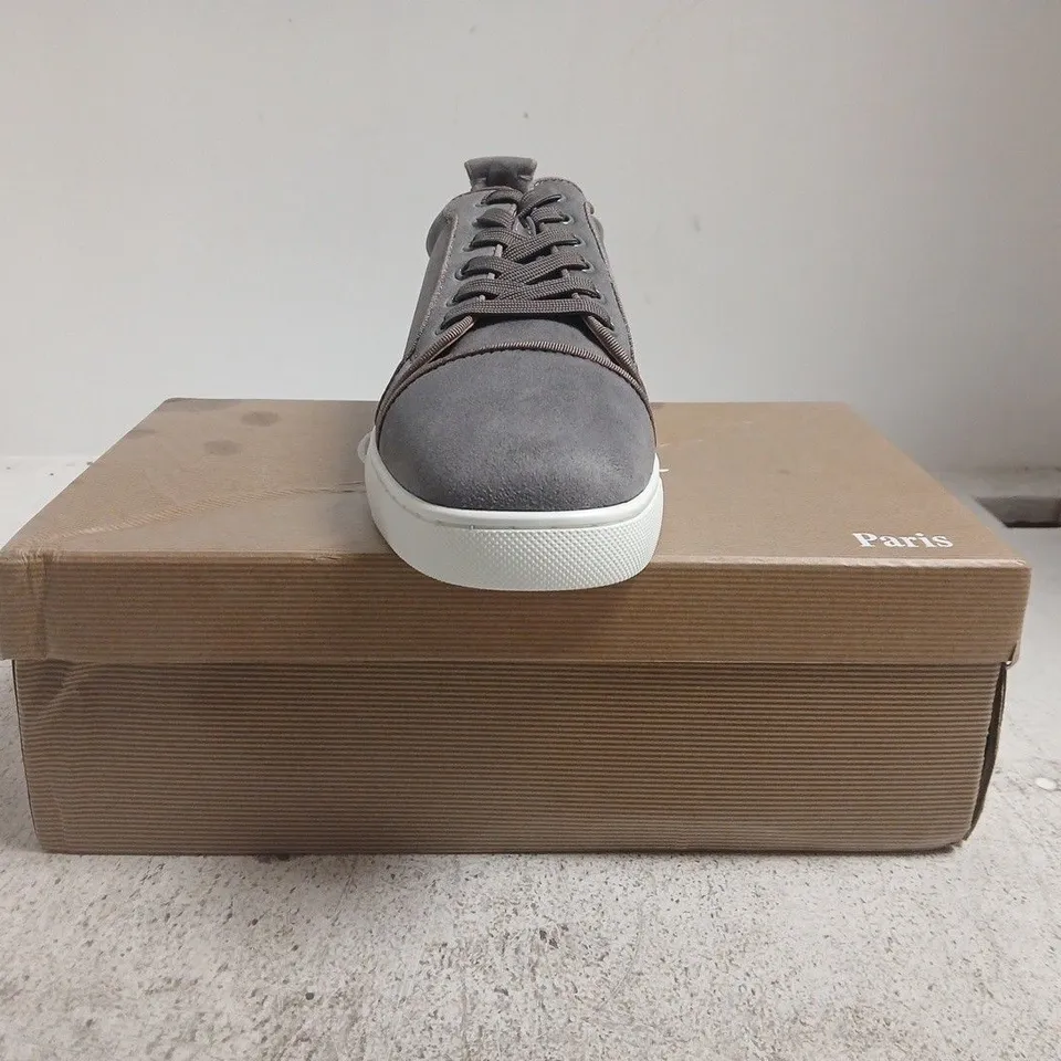 BOXED PAIR OF CHRISTIAN LOUBOUTIN SHOES IN GREY SIZE EU 44