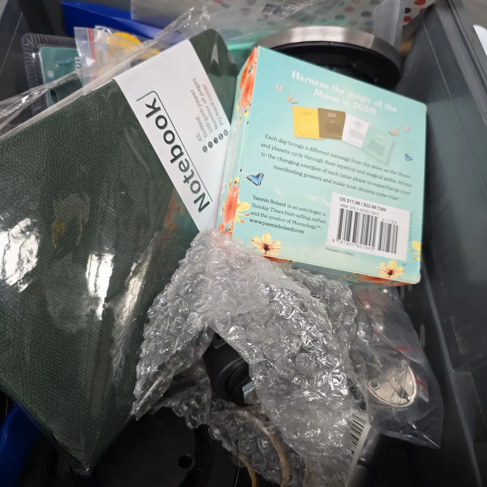 BOX OF ASSORTED ITEMS TO INCLUDE - FISH BITE - MOON CALENDAR - PAINT BRUSH  