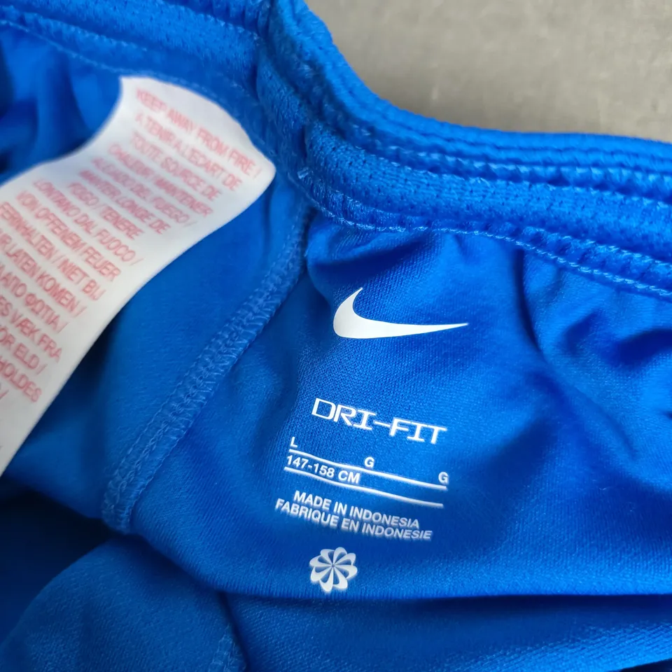 NIKE BRAZIL NATIONAL TEAM SHORTS – DRI-FIT, STANDARD FIT