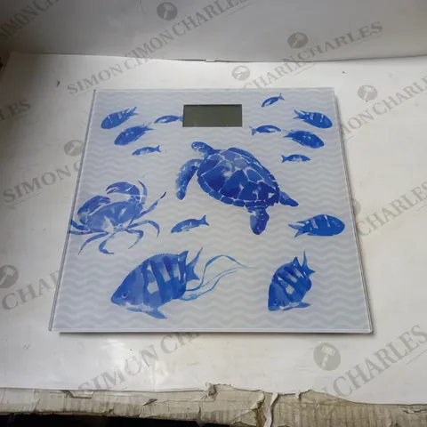 DESIGNER GLASS SEALIFE DETAIL SCALES