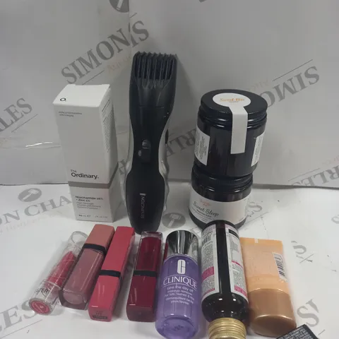 BOX OF APPROXIMATELY 20 ASSORTED COSMETIC ITEMS TO INCLUDE THE ORDINARY BLEMISH FORMULA, MAGNESIUM BUTTER, CLINIQUE MAKEUP REMOVER ETC