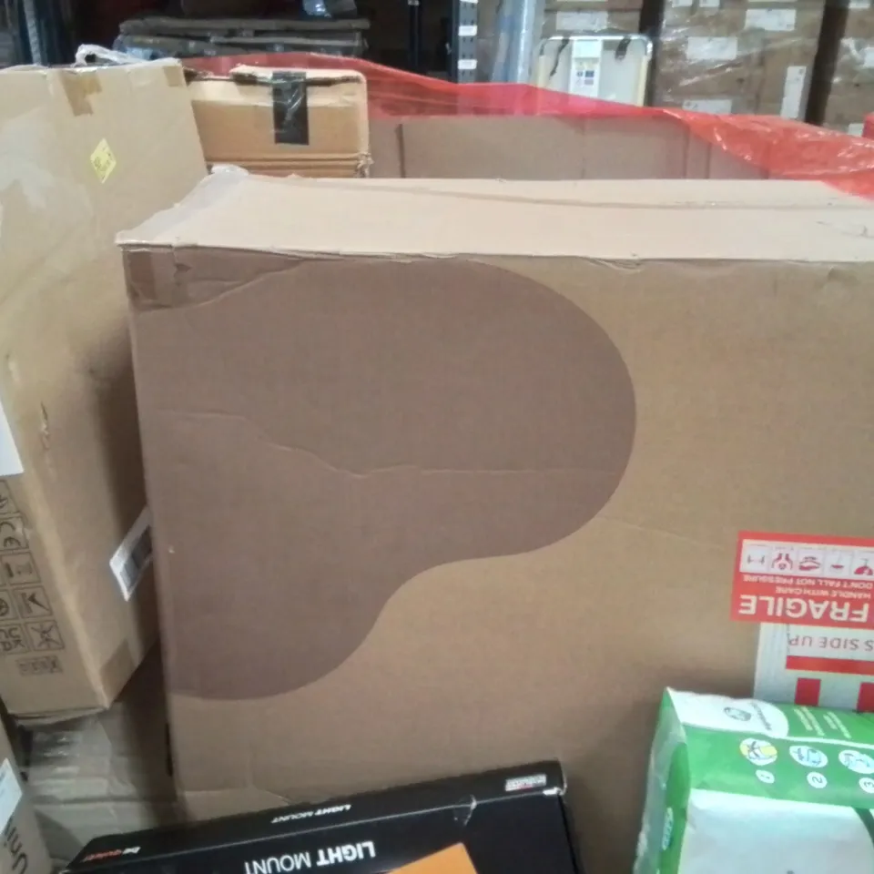 PALLET OF ASSORTED HOUSEHOLD ITEMS TO INCLUDE, ELECTRIC CLOTHES DRYER, UNIVERSAL WOODEN STAND,INCONTINENCE PANTS,KEYBOARD AND OTHER ASSORTED ITEMS...