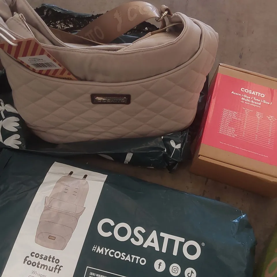 BOX OF ASSORTED COSATTO BABY PRODUCTS INCLUDING: CAR SEAT BASE, CHANGING BAG, FOOTMUFF