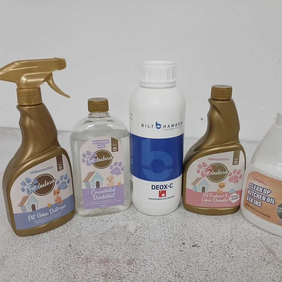 APPROXIMATELY 12 ASSORTED HOUSEHOLD ITEMS TO INCLUDE BILT HAMBER DEOX-C, FURBULOSA PET URINE DESTROYER, KITCHEN OIL CLEAN UP, ETC - COLLECTION ONLY