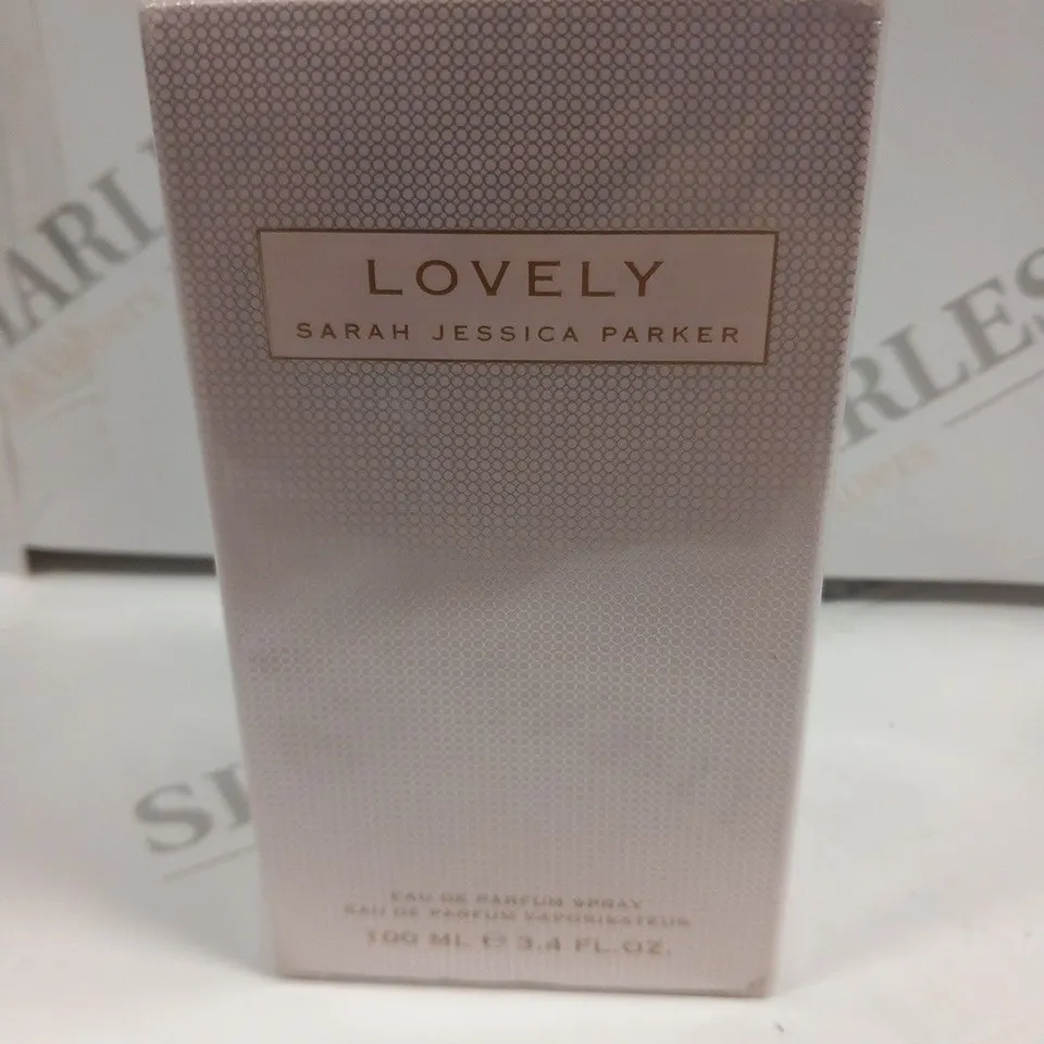 BOXED AND SEALED SARAH JESSICA PARKER LOVELY EAU DE PARFUM 100ML