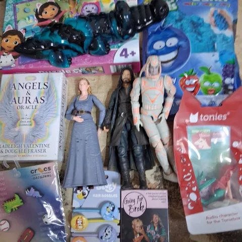 TOTE OF ASSORTED TOYS AND ACCESSORIES TO INCLUDE;