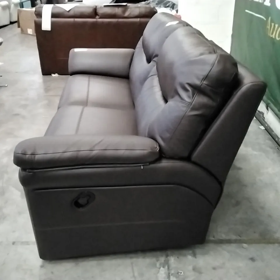 QUALITY BRITISH DESIGNER G PLAN MANUFACTURED WASHINGTON 18 3 SEATER MANUAL RECLINER DBL SOFA  - CAPRI CHOCOLATE LEATHERS 