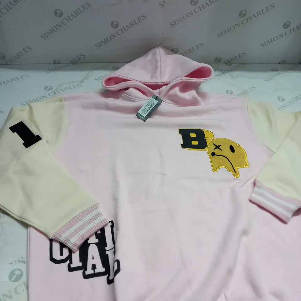 OVERSIZED MULTI VARSITY GRAPHIC HOODIE SIZE M