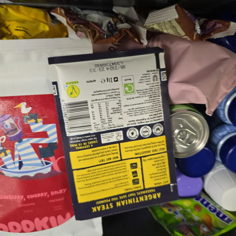 APPROXIMATELY 15 ASSORTED FOOD & DRINK ITEMS TO INCLUDE - APTAMIL 1 , HARBIO TANGFASTICS , COLMAN'S ARGENTINIAN STEAK ETC