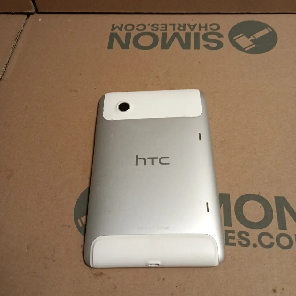 HTC TABLET SILVER/WHITE UNBOXED NO ACCESSORIES