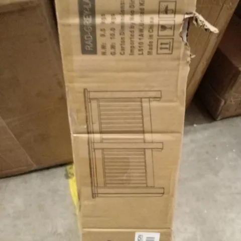 RADIATOR COVER 
