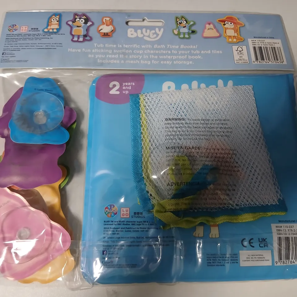 APPROXIMATELY 20 BRAND NEW BLUEY BATH TIME BOOKS BATH TOY SET WITH SUCTION CUPS AND MESH BAG (2+ YEARS)