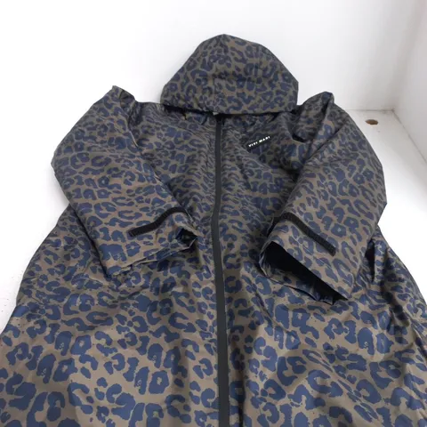 VIVI MARI RAIN PARKA – NAVY OLIVE LEOPARD PRINT – SIZE S