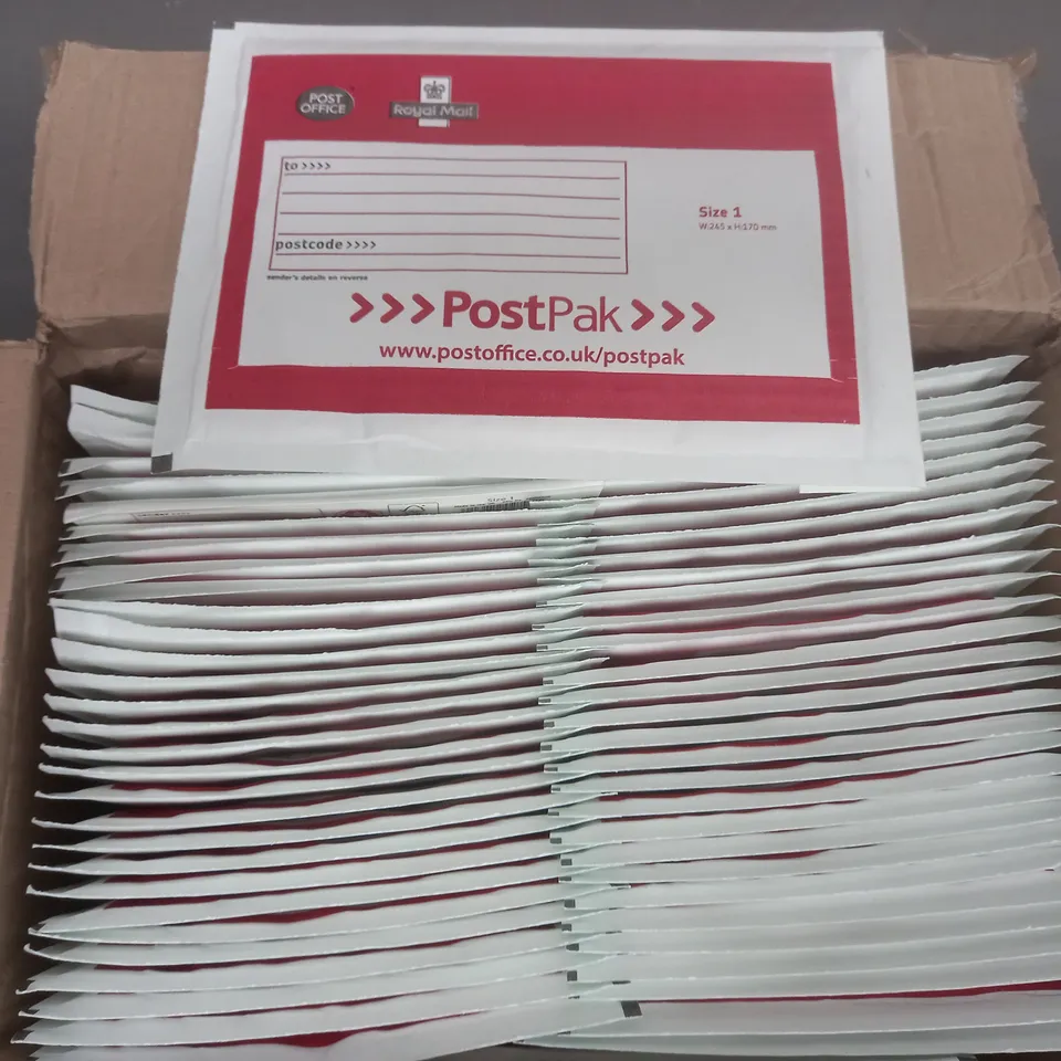 BOX OF APPROXIMATELY 60 PADDED ROAYAL MAIL ENVELOPES  