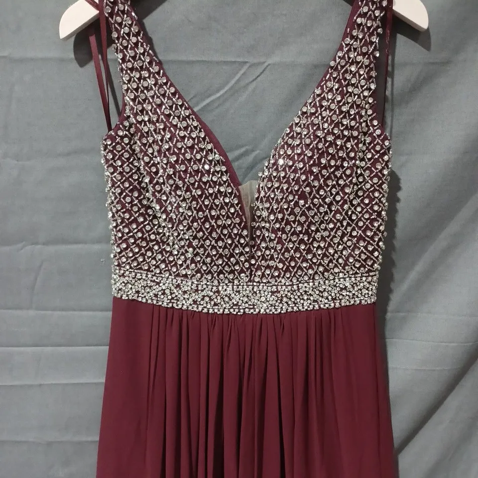 GINO CERRUTI OPEN BACK FAUX CRYSTAL DETAIL SHOULDER STRAP DRESS IN BURGUNDY- SIZE SMALL