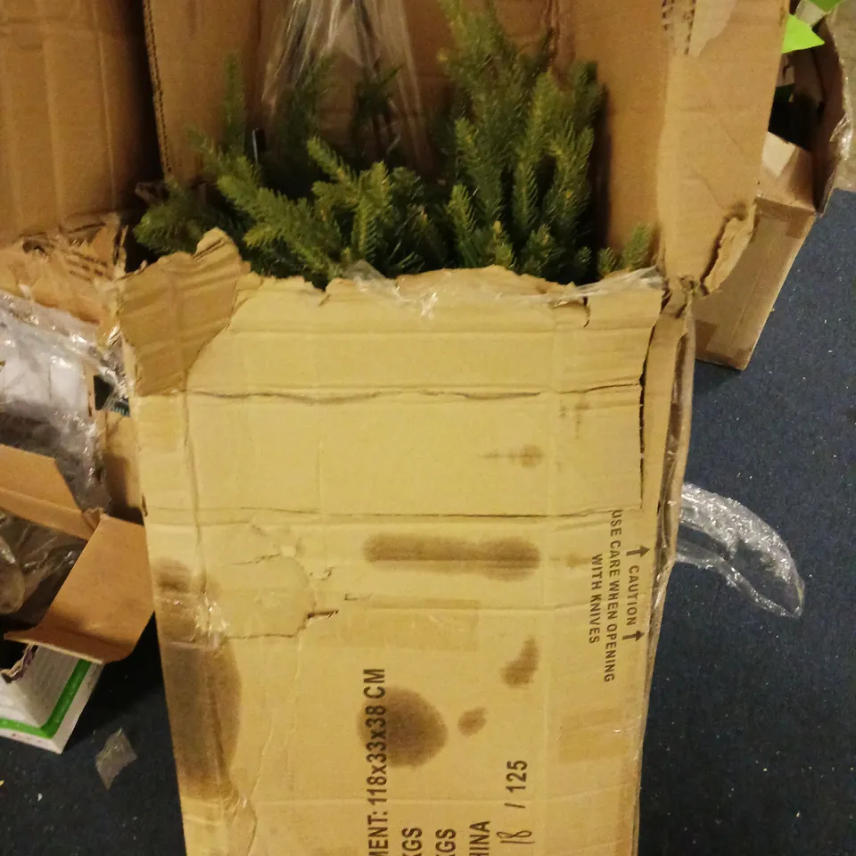 PRE-LIT CHRISTMAS TREE WITH STAND - SIZE UNSPECIFIED