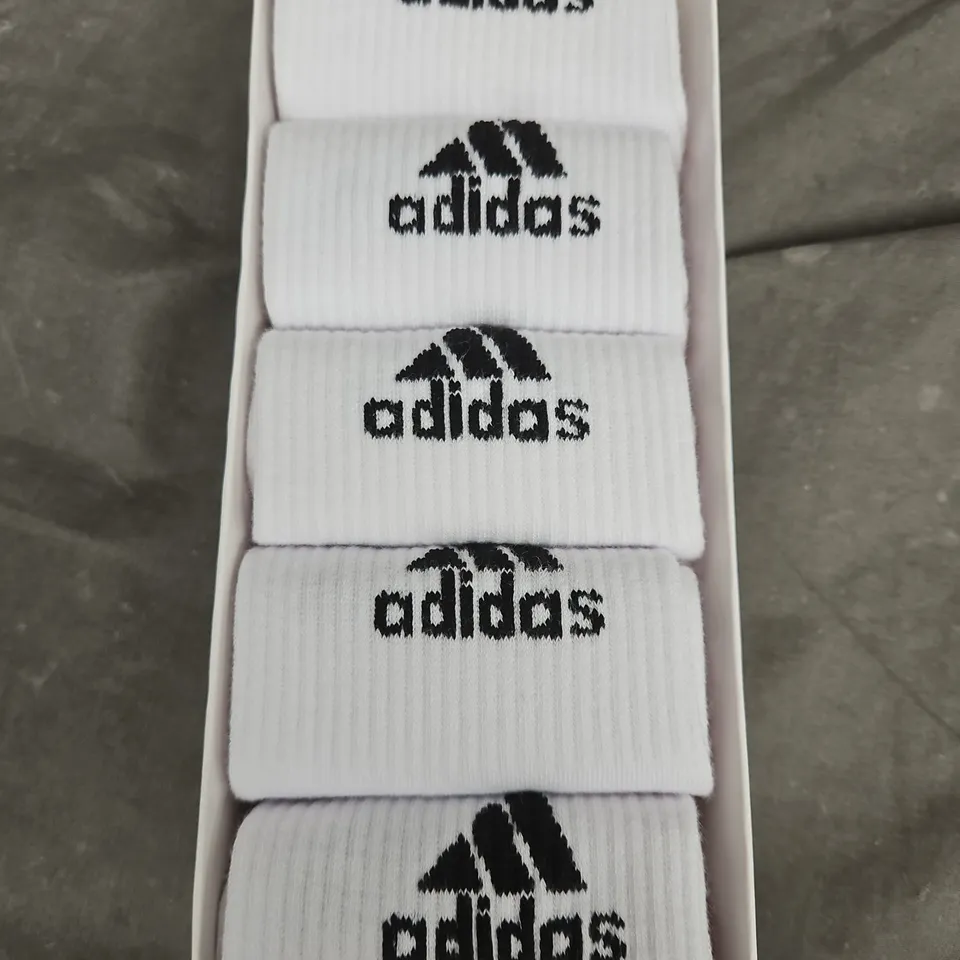 5 PAIRS OF ADIDAS LOGO SOCKS - WHITE/BLACK 
