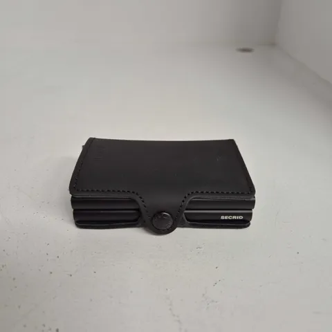 SECRID CARD WALLET – BLACK LEATHER